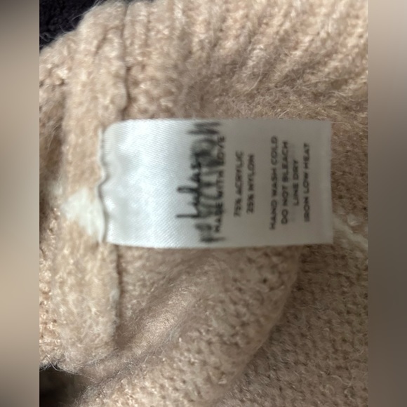 Lulus - Sweater - Picture 4 of 4